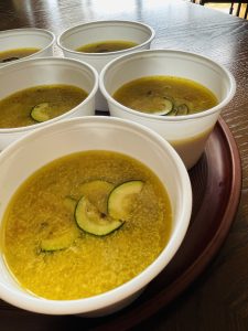 微笑亭　薬膳スープ